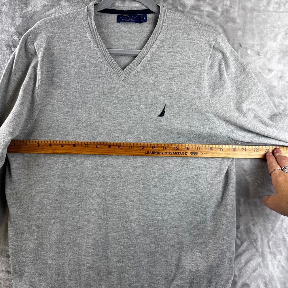 Nautica Navtech V-Neck Sweater Mens Medium Gray Long Sleeve Pullover (1723) - Picture 7 of 9